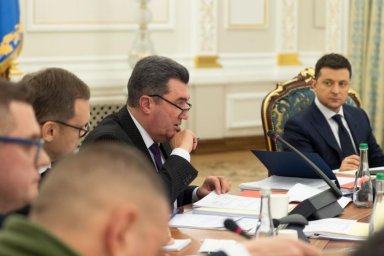 СНБО под председательством Президента рассмотрел меры по обеспечению национальной безопасности Украи