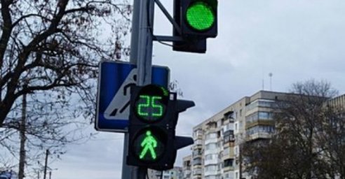 В Харькове возобновляют работу некоторые светофоры
