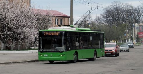 В Харькове не курсирует часть маршрутов наземного транспорта (номера)