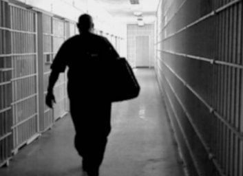 Четверть заключенных диканевской колонии выходят по амнистии и получают спецвыплаты