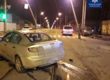 На Тюринке снесли мигающий красным светофор