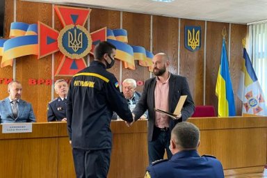 Иван Сокол поздравил сотрудников службы чрезвычайных ситуаций области с профессиональным праздником