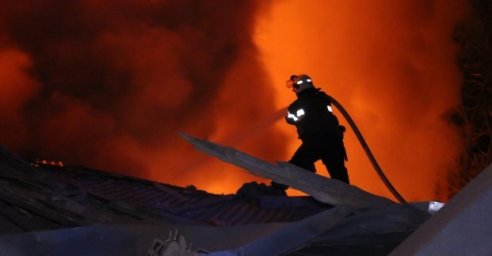 В двух районах Харькова произошли пожары в результате обстрелов
