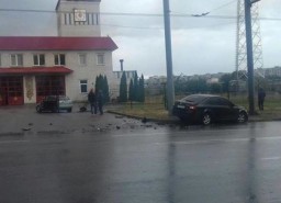 ДТП на Салтовке: пострадало имущество пожарной части