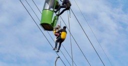 Харьковские спасатели впервые провели учения на канатной дороге