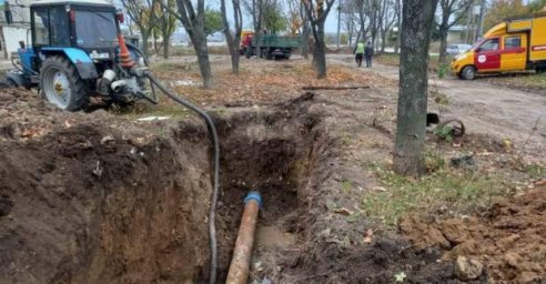 
В Харькове устраняют 25 повреждений на водоводах
