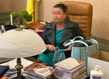 Пойманному на взятке харьковскому судье определили меру пресечения