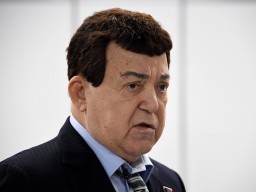 Фанаты Кобзона возмущены: Вдова мэтра нарушила траур и погуляла на вечеринке (ФОТО)