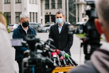 Планируем развернуть около 600 дополнительных коек для больных COVID-19. Алексей Кучер