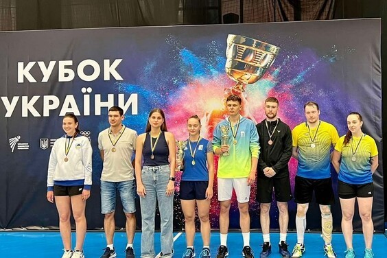 
        Харьковские бадминтонисты получили 4 золотые, 3 серебряные и 5 бронзовых медалей Кубка Укра