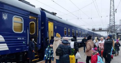 «Укрзалізниця» назначила три дополнительных рейса для эвакуации харьковчан