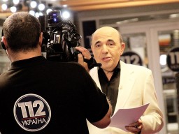 Рабинович: Люди - самый ценный ресурс страны, но власть делает все, чтобы молодежь уезжала