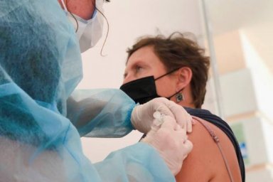 На Харьковщине сделано уже более 120 тысяч прививок против COVID-19