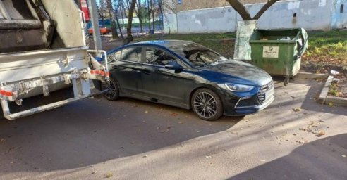 
Харьковчан просят более ответственно относиться к парковке авто
