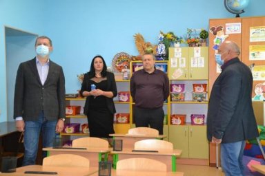 Роман Семенуха ознакомился с работой сферы образования Красноградского района