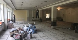 В Харькове ремонтируют школы к новому учебному году