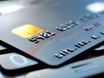 Нацбанк вводит новый способ снятия наличных с банковской карты