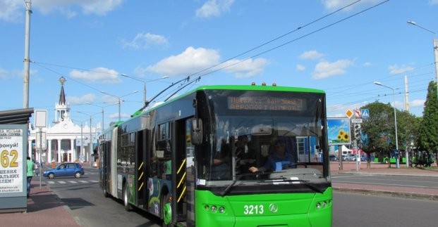 
Троллейбус №7 временно изменит маршрут, троллейбус №46 -не будет курсировать
