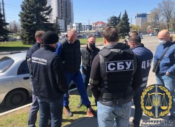 Экшн с задержанием взяточника: информация прокуратуры (ФОТО, ВИДЕО)