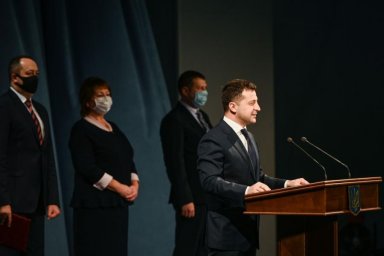 Миссия судей - быть часовыми объективности, беспристрастности, честности. Президент