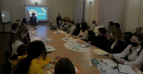 В Каразинской медиашколе прошло занятие для начинающих журналистов