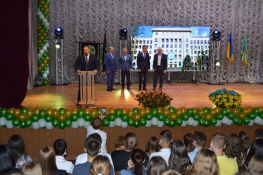 Михаил Черняк принял участие в торжественном посвящении в студенты будущих медиков