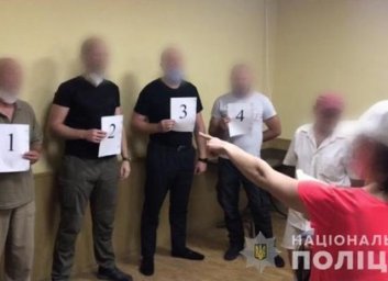 Нападение на женщину в лифте: грабитель пойман (ВИДЕО, ФОТО)