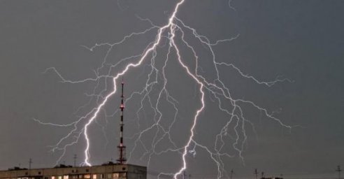 Завтра в Харькове - до 22 градусов тепла и дождь с грозой