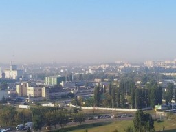 В небе над Киевом образовался смог и запахло паленым (ФОТО)