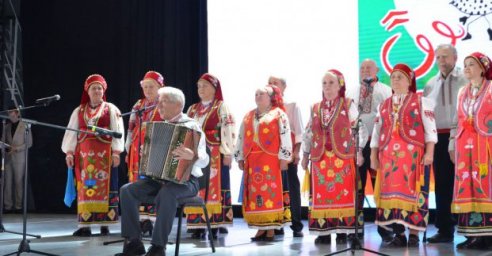 В Харькове прошел фестиваль, приуроченный ко Дню пожилых людей