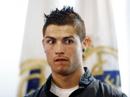 Роналду отстранили от всех осенних матчей сборной Португалии из-за обвинений в изнасиловании