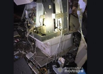 В ближнем пригороде Харькова подорвали банкомат