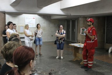 
В пятницу на станциях метро для харьковчан устроят курсы безопасности в условиях военной угрозы

