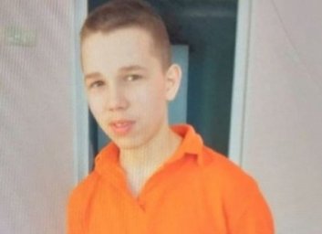 В Холодногорском районе из детской больницы №19 сбежал подросток, страдающий психическими расстройст
