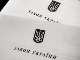 Языковой закон: Власть бьет по информационному пространству Украины