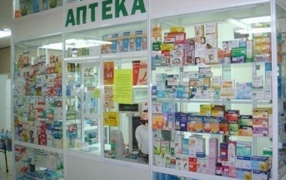 
В Раде хотят запретить продажу лекарств детям
