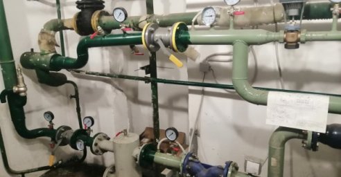 В городе продолжают устанавливать домовые счетчики тепла