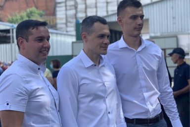 Алексей Кучер обсудил проблемные вопросы Сахновщинского района с местными жителями