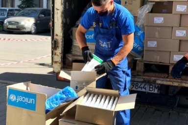 Социальным работникам Харьковщины передали средства индивидуальной защиты