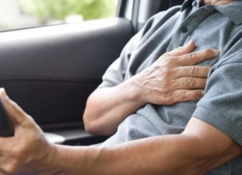 В Харькове водитель умер за рулем