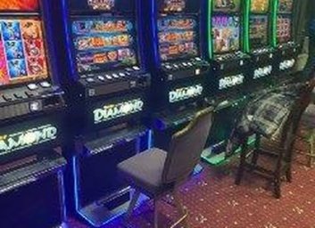 Четверть сотни автоматов: полицейские прикрыли два подпольных казино (ФОТО)
