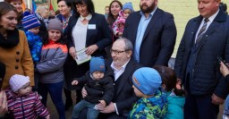 Геннадий Кернес открыл детсад в Слободском районе