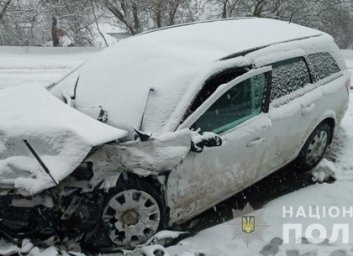 ДТП на Веснина: водители и пассажир авто - в больнице (ФОТО)
