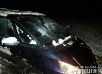 Полиция устанавливает обстоятельства гибели пешехода на Харьковщине (ОБНОВЛЕНО, ФОТО)