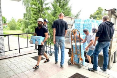
В разные громады Харьковской области ежедневно поступает гуманитарная помощь
