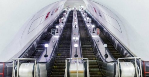 
В харьковском метро заработали эскалаторы
