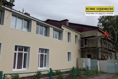 Для приемного отделения Мерефянской больницы построили новое помещение