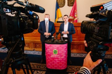 Наша область - единственная, где заложили в бюджет выплаты врачам, переболевшим COVID-19. Алексей Ку