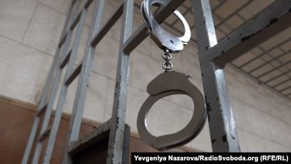 Харьковские следователи &laquo;усадили на скамью&raquo; организованную банду и их пособницу