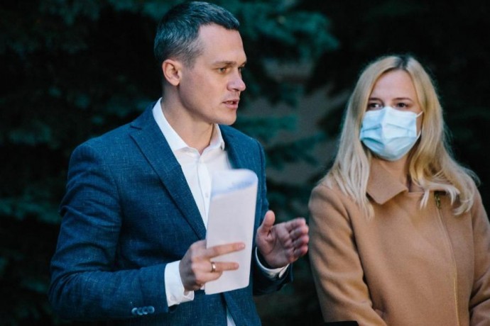 Я настаивал на том, чтобы транспорт мы пока не останавливали. Алексей Кучер